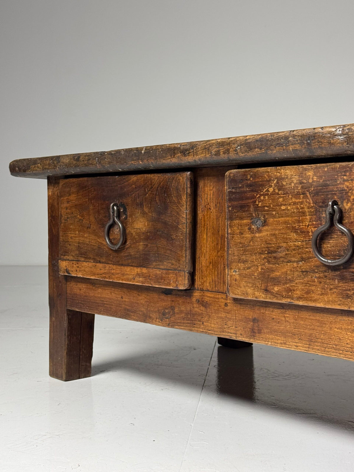 Spanish Walnut Coffee Table with Three Drawers, 18th Century, photo 20