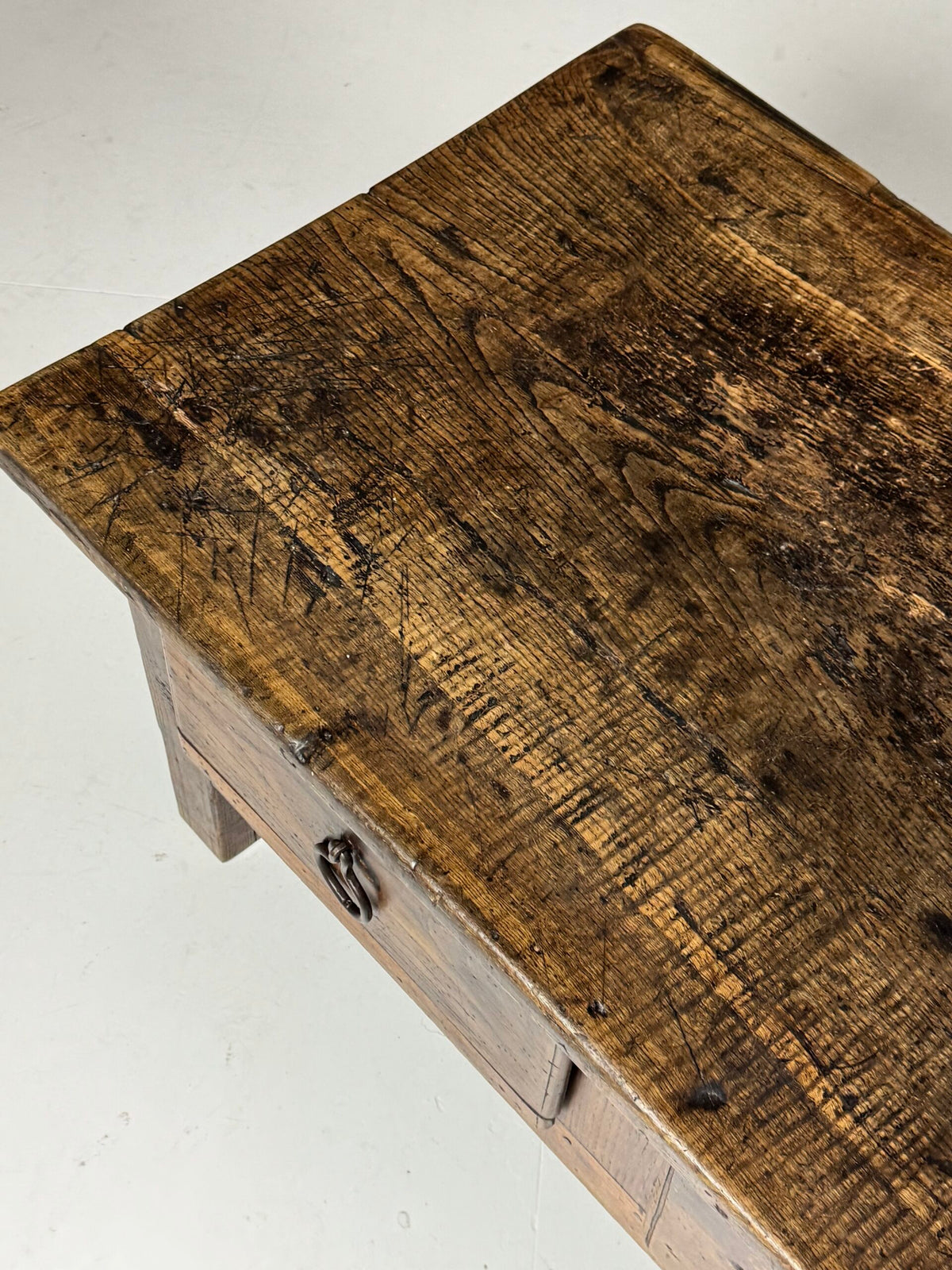 Spanish Walnut Coffee Table with Three Drawers, 18th Century, photo 7