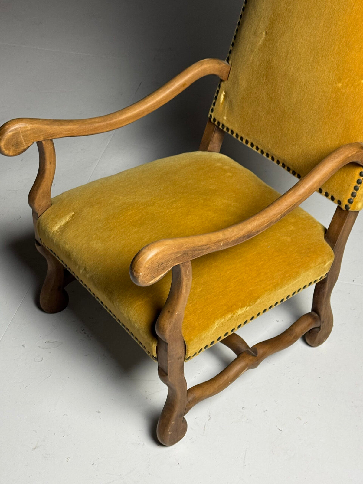 Set of Four Os de Mouton Armchairs in Yellow Velvet, France, photo 15