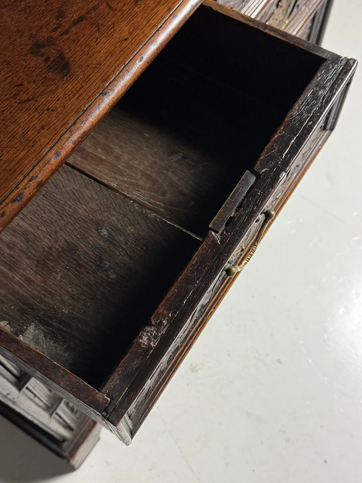 English Oak Chest of Drawers with Carved Front, Early 19th Century, photo 8