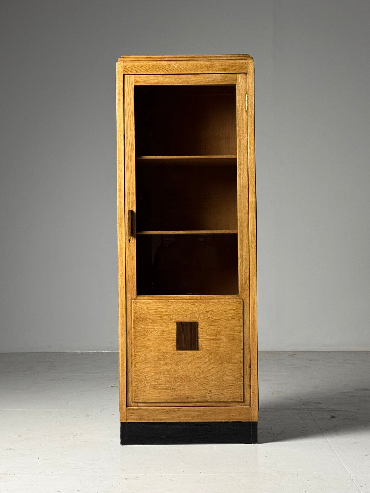 Dutch Art Deco Oak Small Bookcase, 1920 to 1940, photo 6