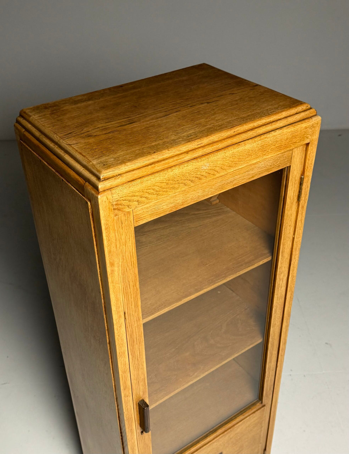 Dutch Art Deco Oak Small Bookcase, 1920 to 1940, photo 14