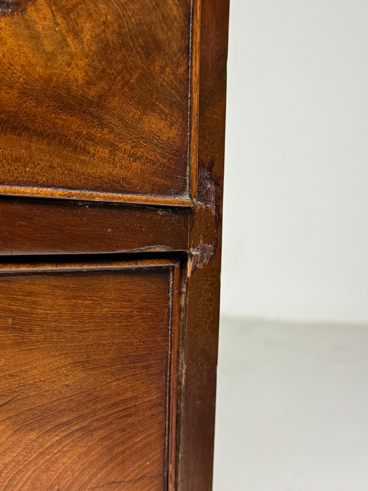 Mahogany Bowfront Chest of Drawers, England, Late 19th Century, photo 16