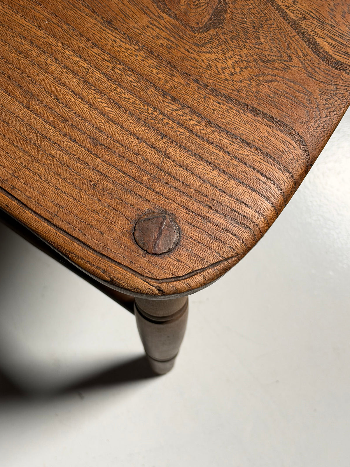 Set of 6 English Windsor chairs