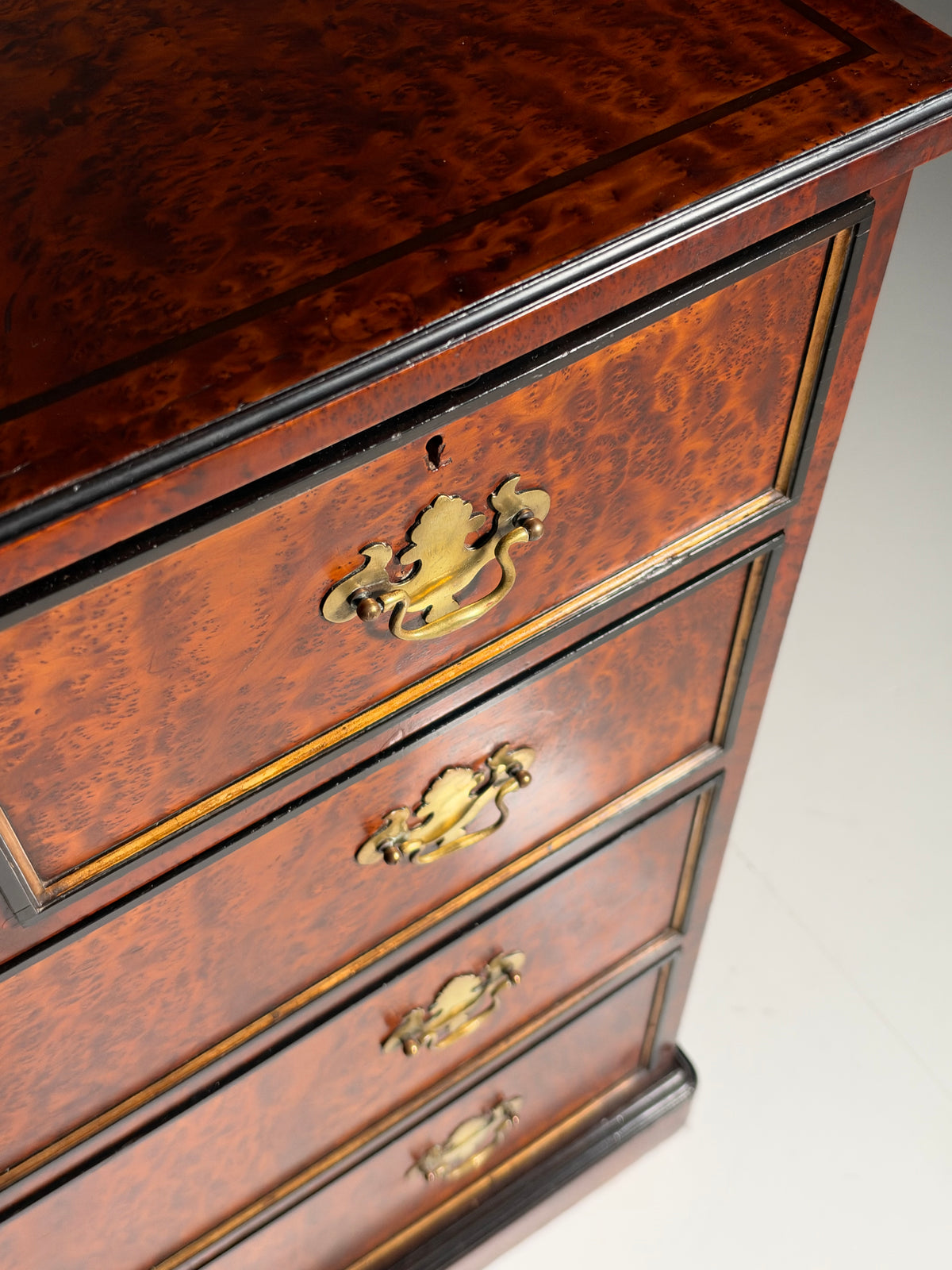 Waring & Gillow English chest of drawers