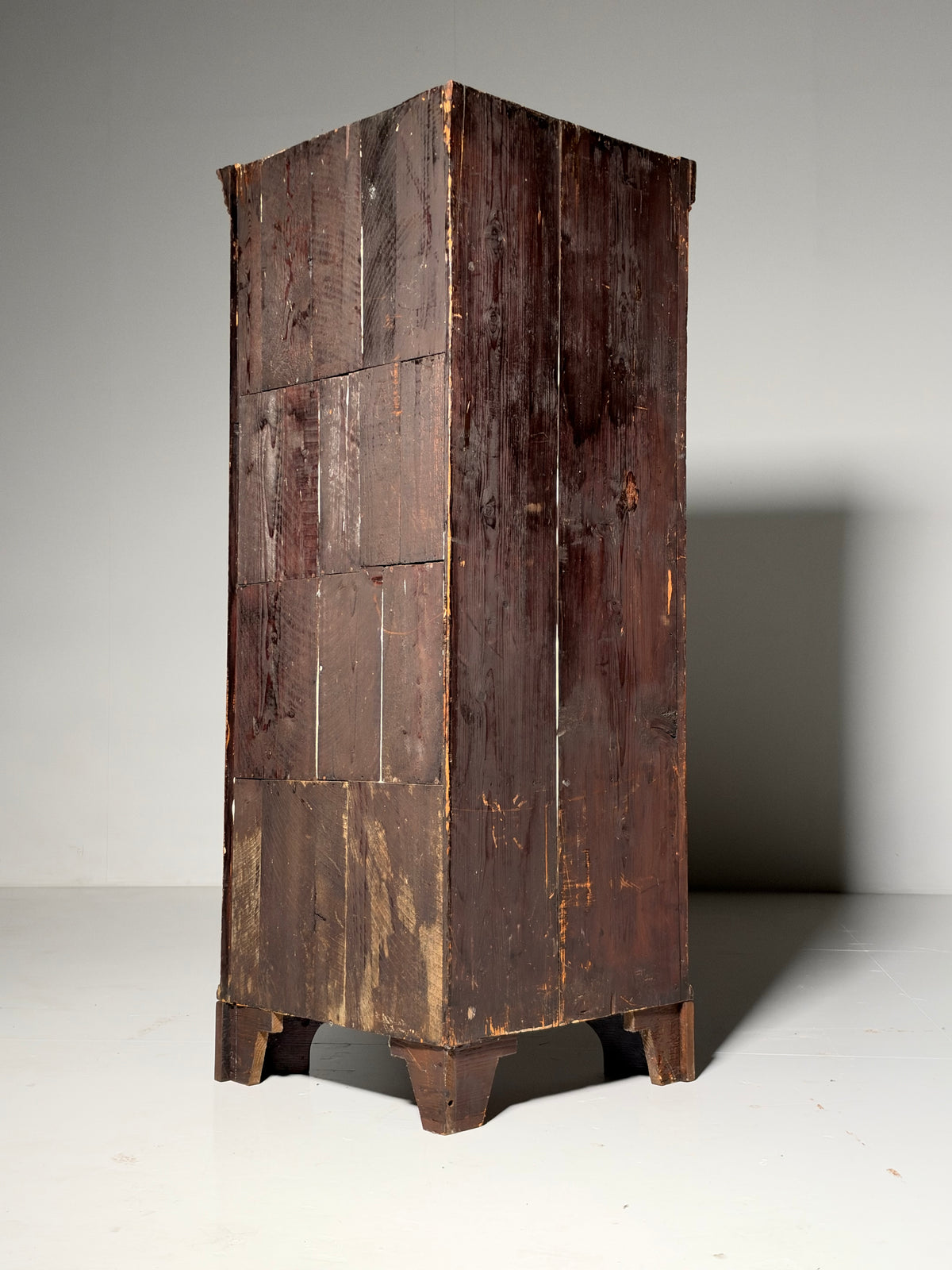 19th century English mahogany corner cabinet
