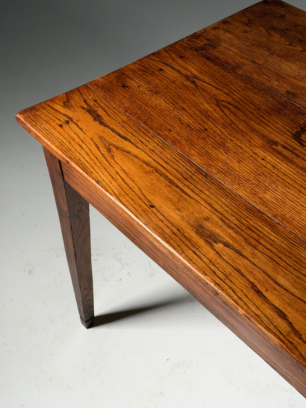 19th century French dining table, 186 cm