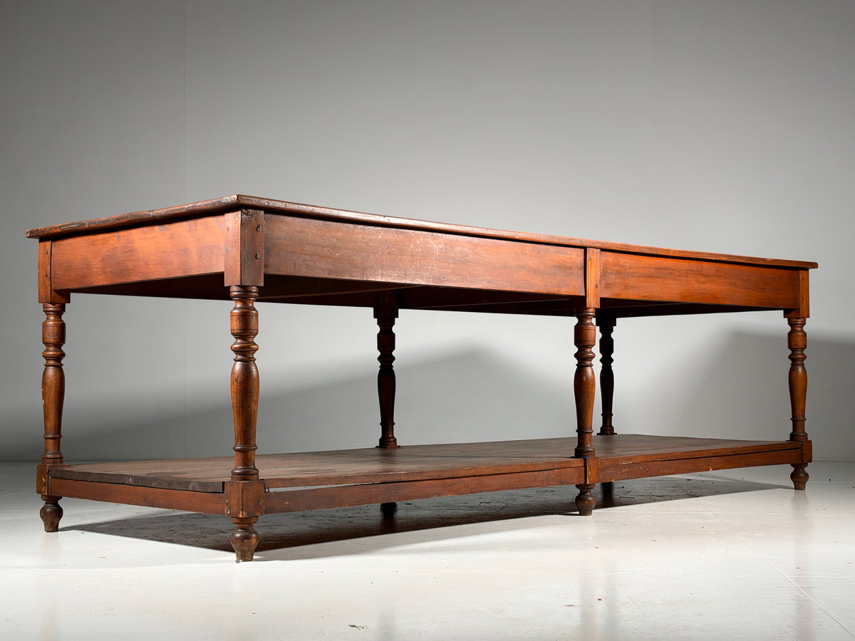 Belgische draper table ca. 1920