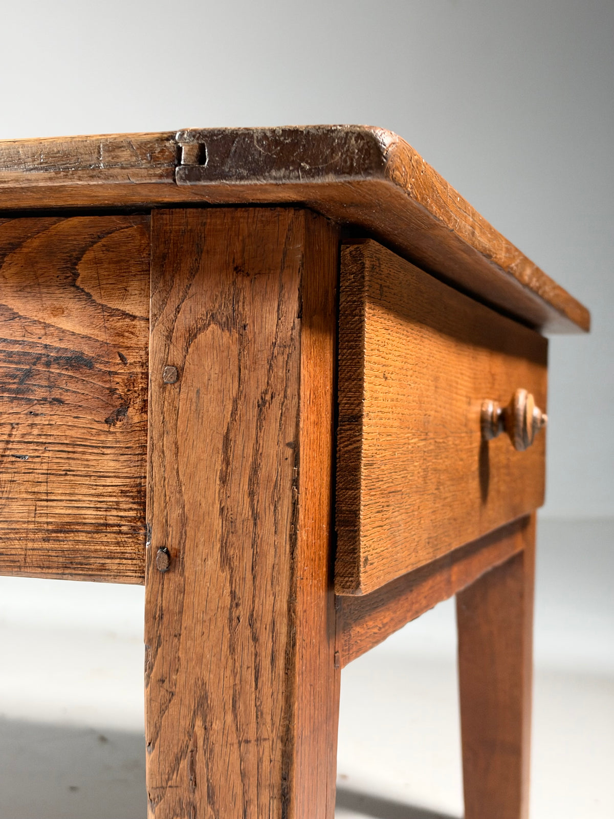 Franse Salontafel 19e eeuw eiken