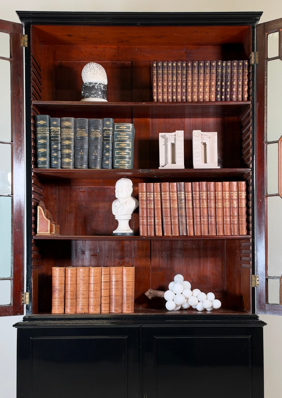 English bookcase black, c. 1880