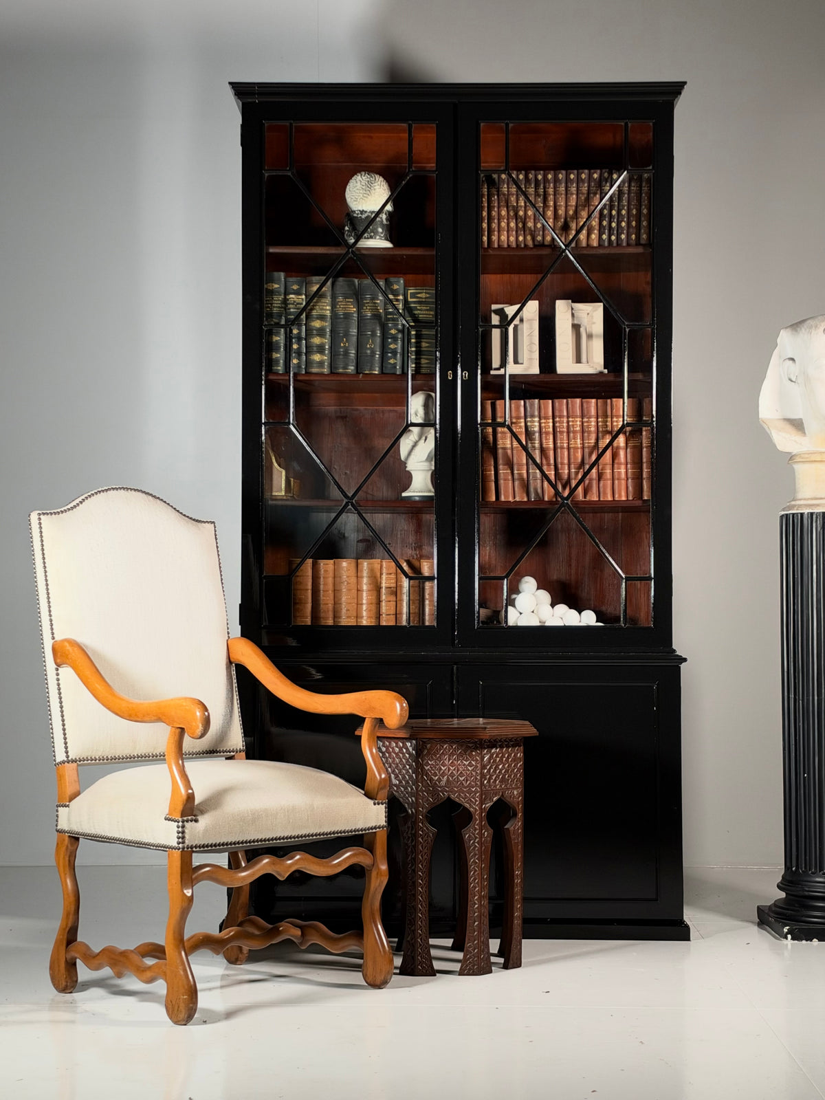 English bookcase black, c. 1880