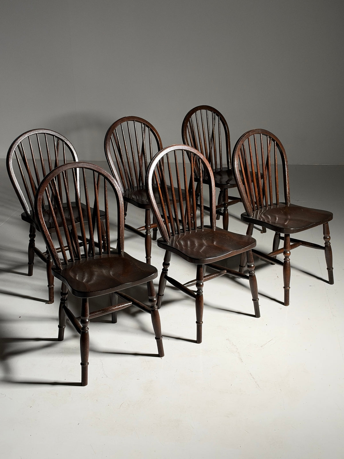 Set of 6 English Windsor chairs