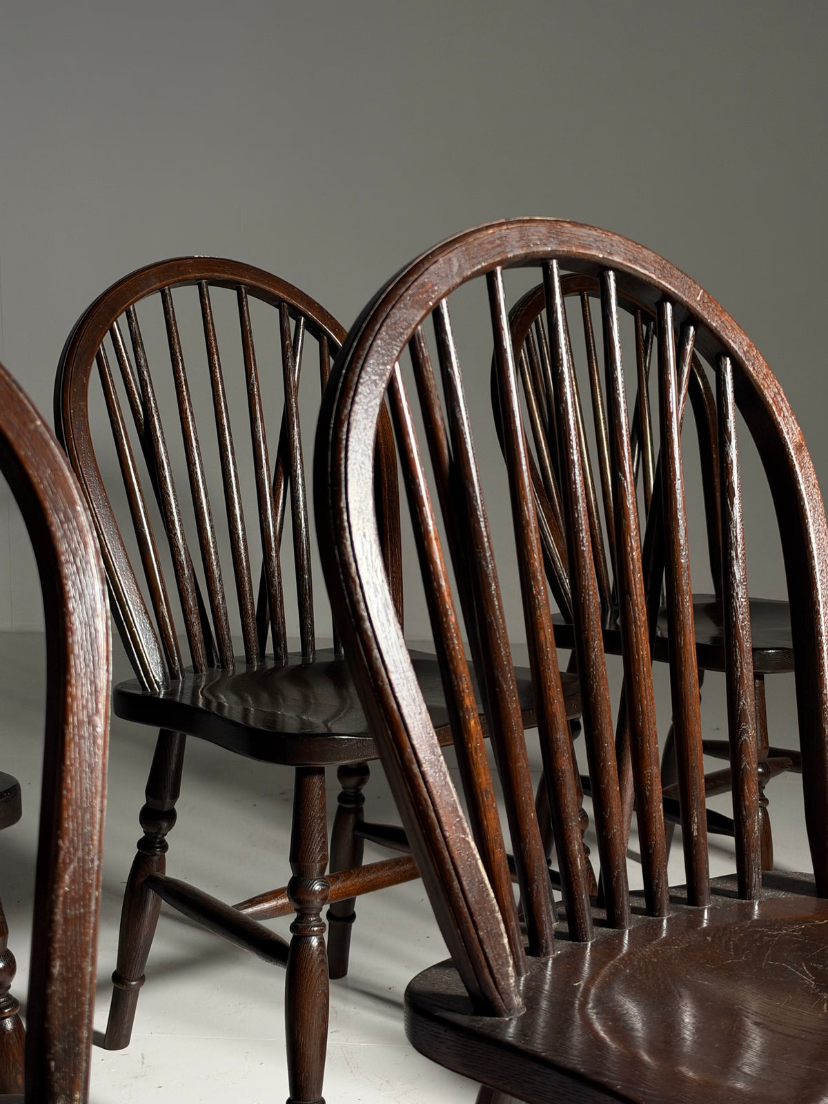 Set of 6 English Windsor chairs