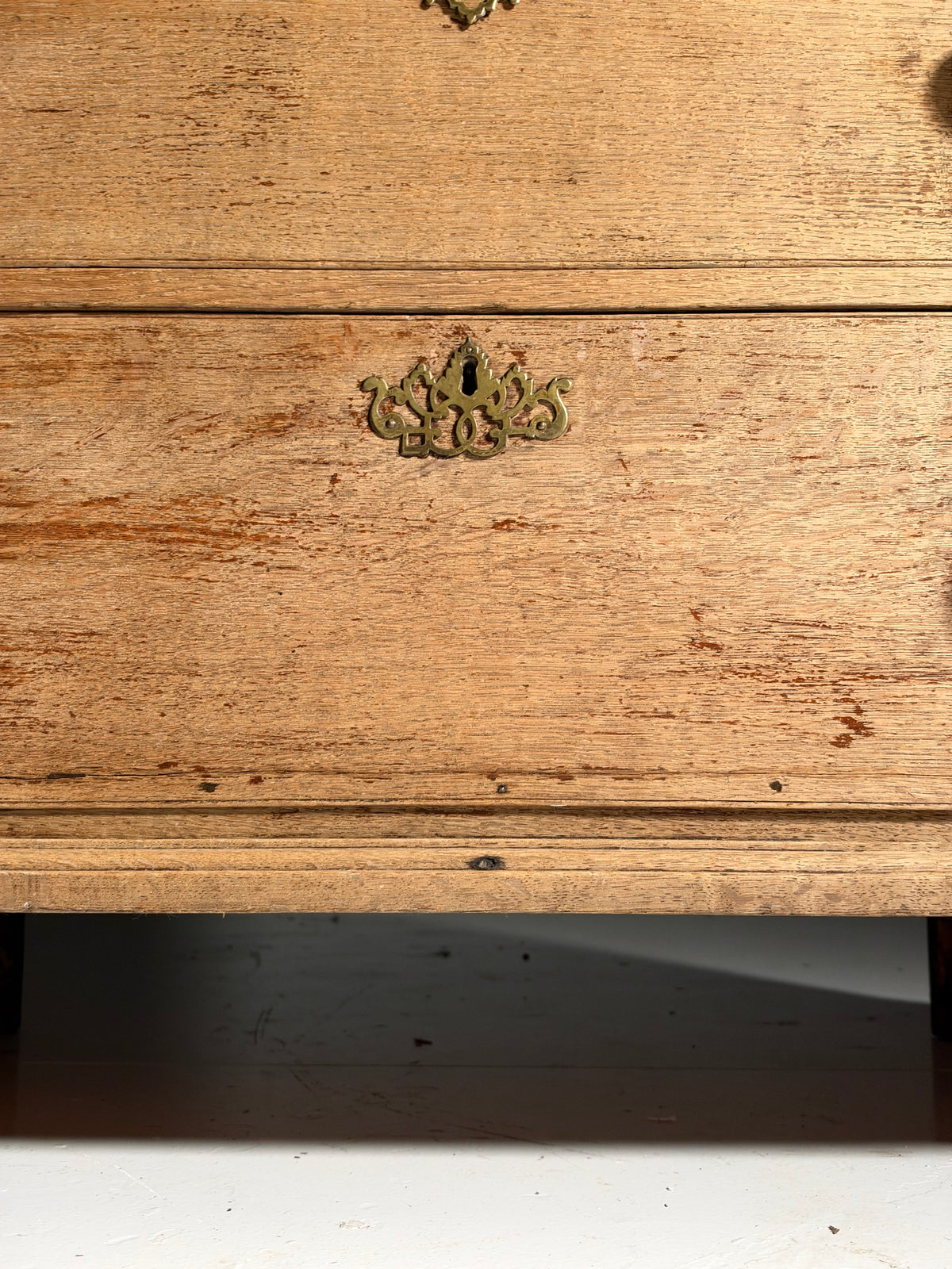 19th century English oak chest of drawers