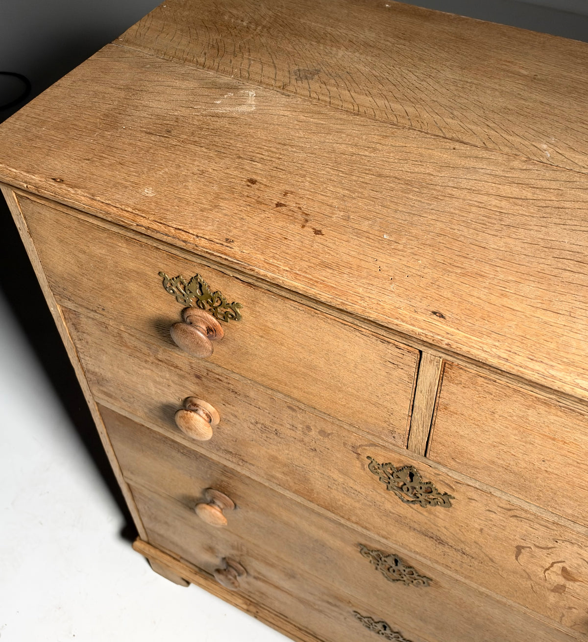 19th century English oak chest of drawers