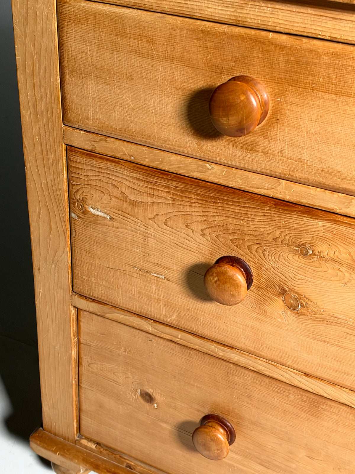 19th century English pine chest of drawers