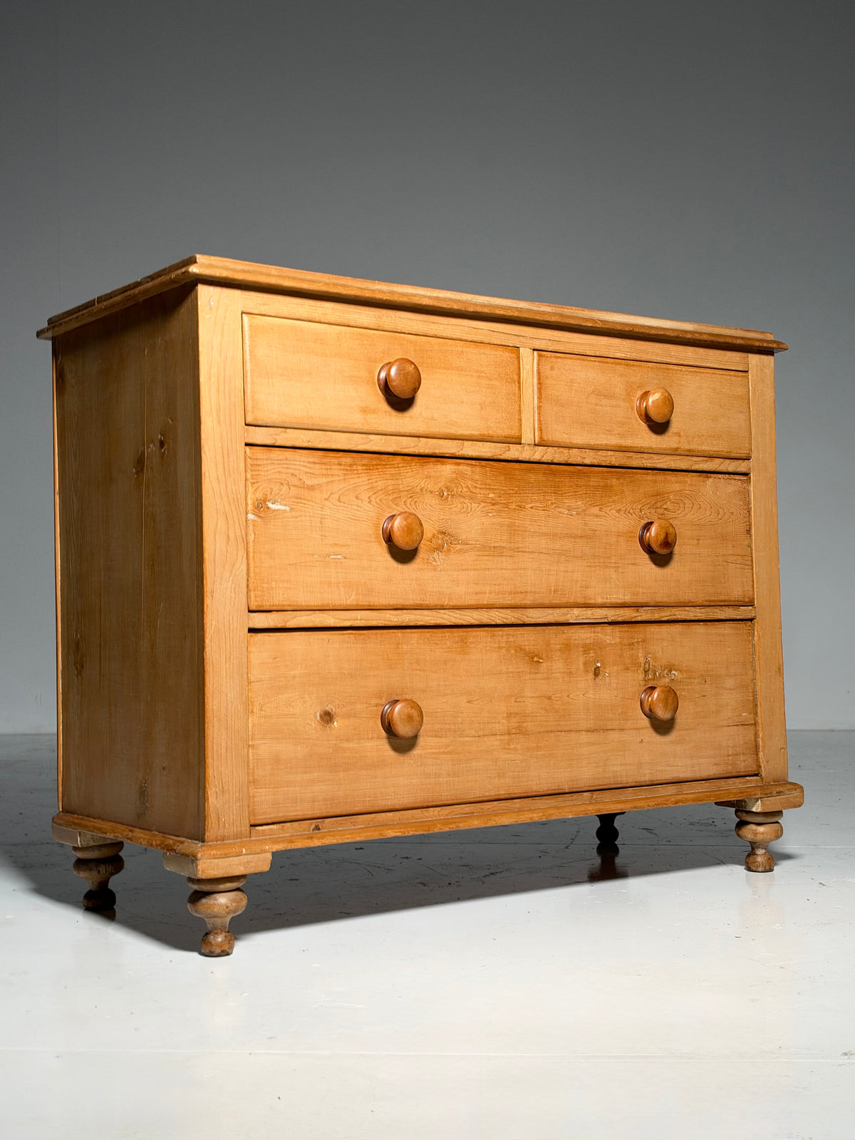 19th century English pine chest of drawers