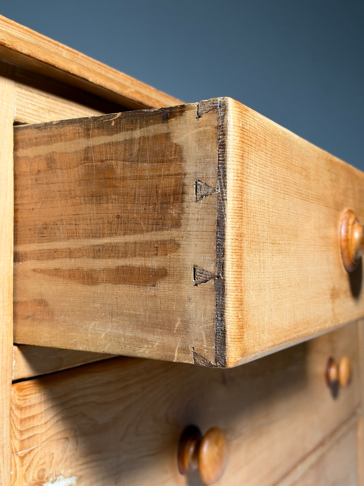 19th century English pine chest of drawers