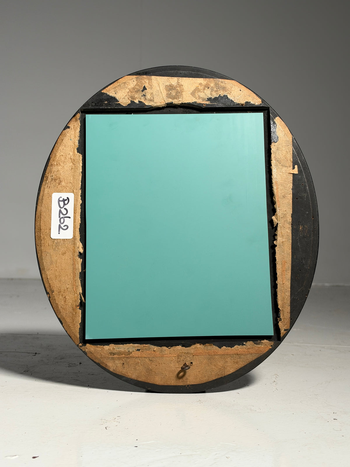 Pair of oval mirrors, 19th century