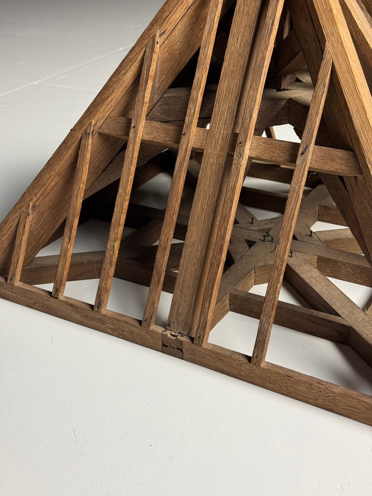 French Oak Piece de Maitrise Roof Model, 20th Century, photo 13