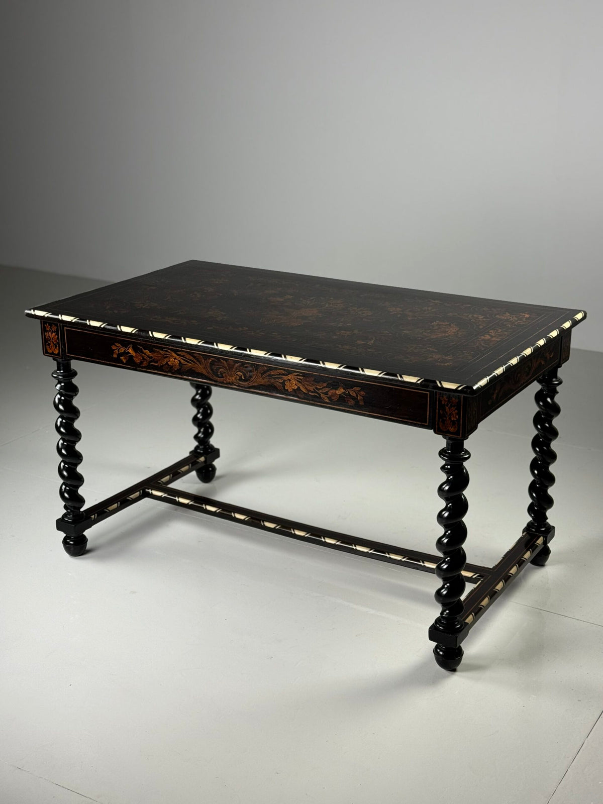 Dutch Marquetry Writing Table with Bone Inlay, 19th Century, photo 3