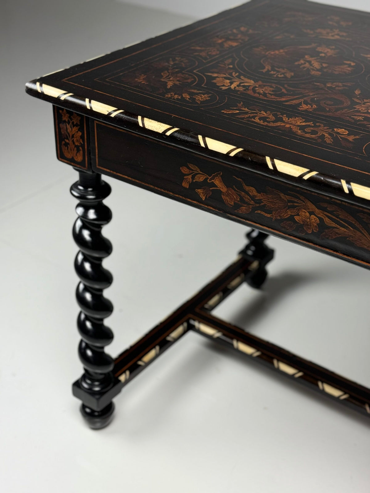 Dutch Marquetry Writing Table with Bone Inlay, 19th Century, photo 1