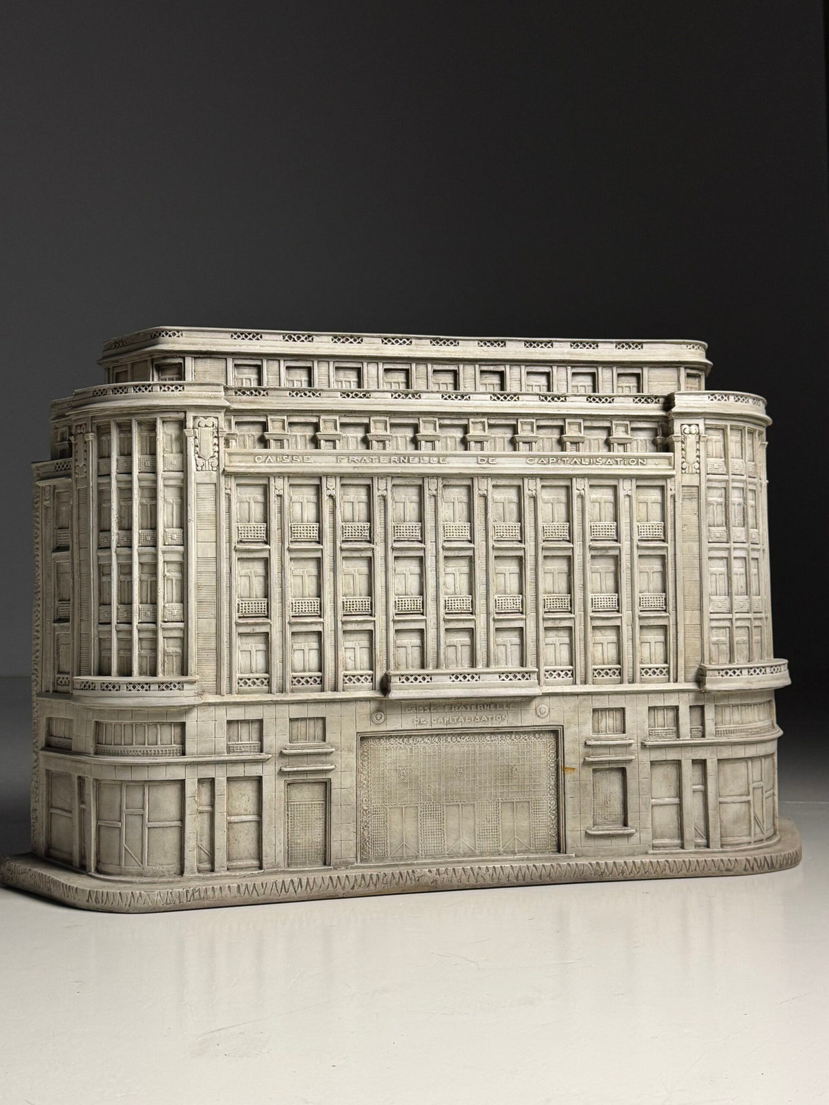 Large Scale Model of the Caisse Fraternelle de Capitalisation, Lille, photo 3