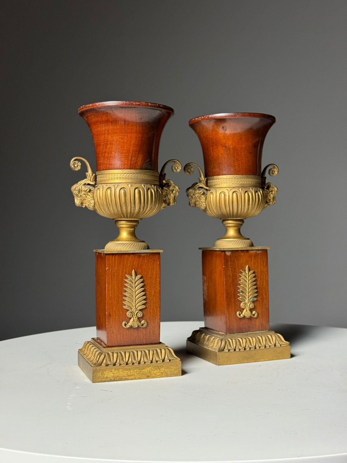 Pair of 19th Century Mahogany Vases with Gilt Bronze Ram's Heads, photo 18