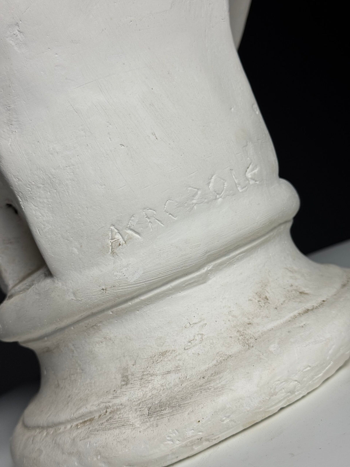 Plaster Bust of Emperor Caracalla on the Phone, photo 12