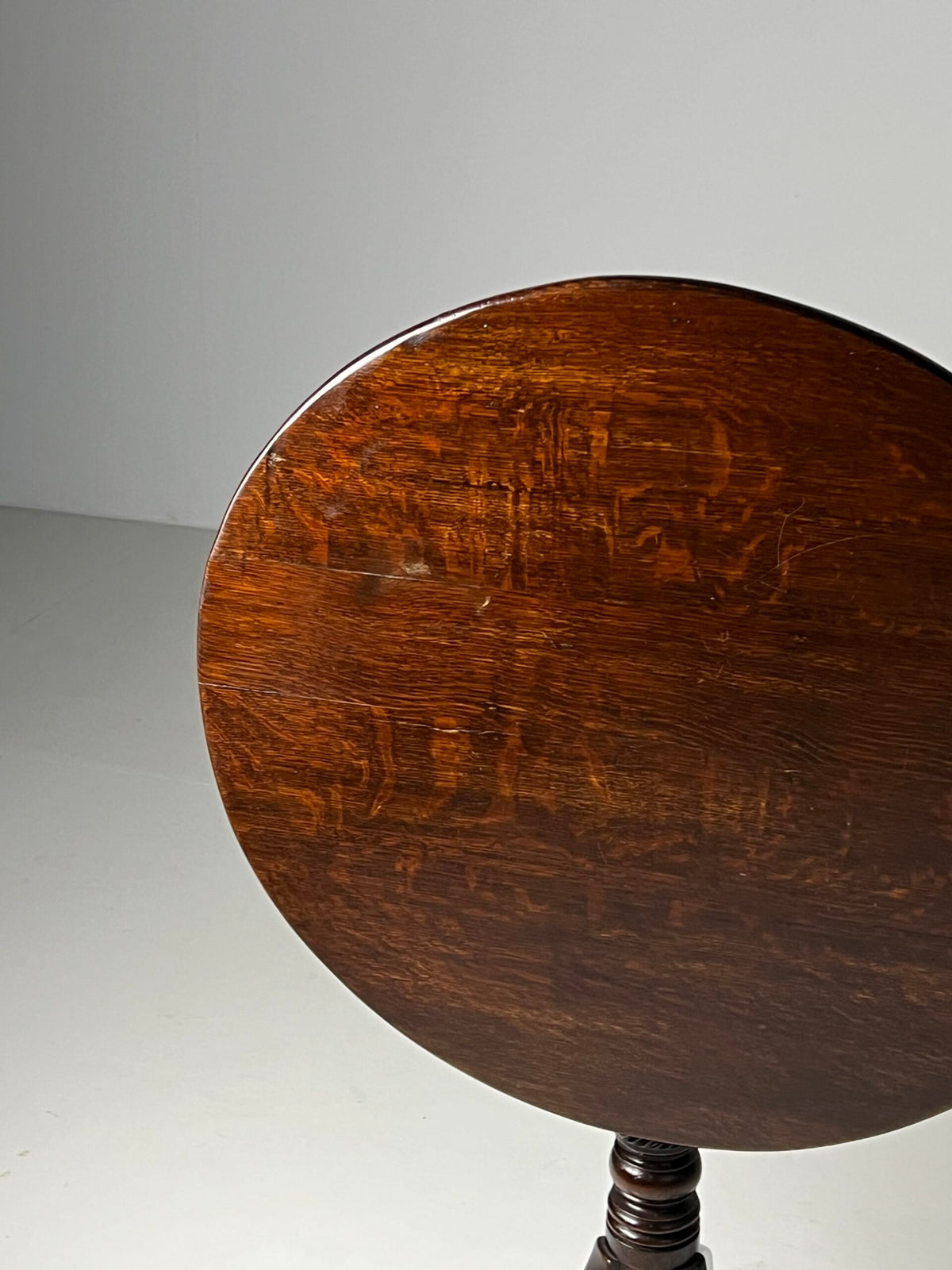 English Solid Oak Tilt Top Table, 19th Century, photo 3