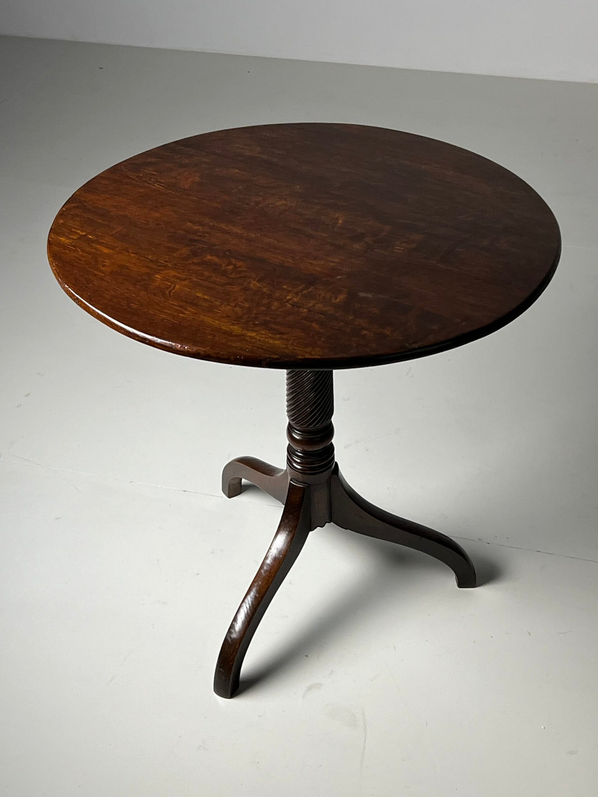 English Solid Oak Tilt Top Table, 19th Century, photo 14