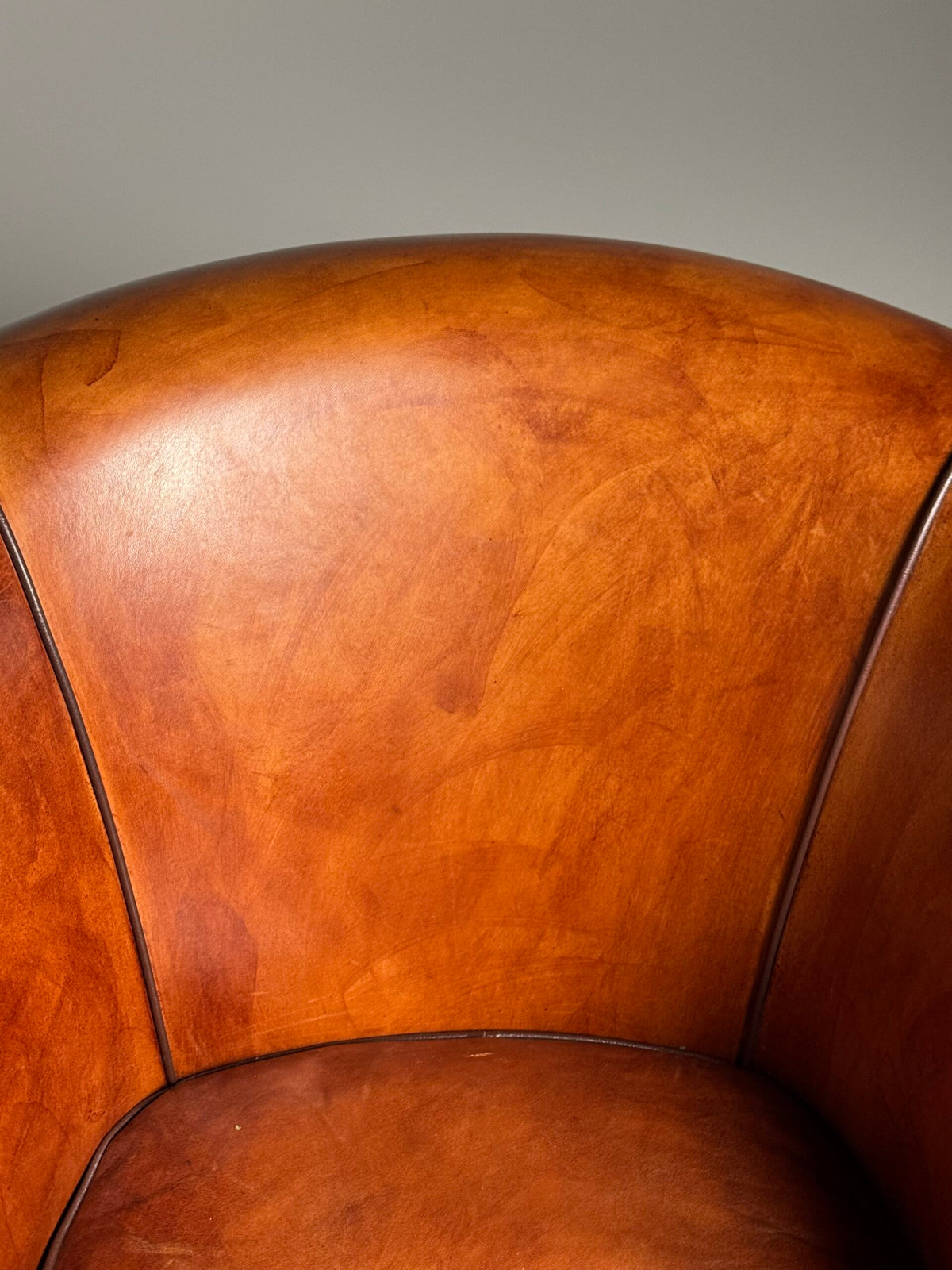 Pair of Sheepskin Club Armchairs in New Condition, photo 5