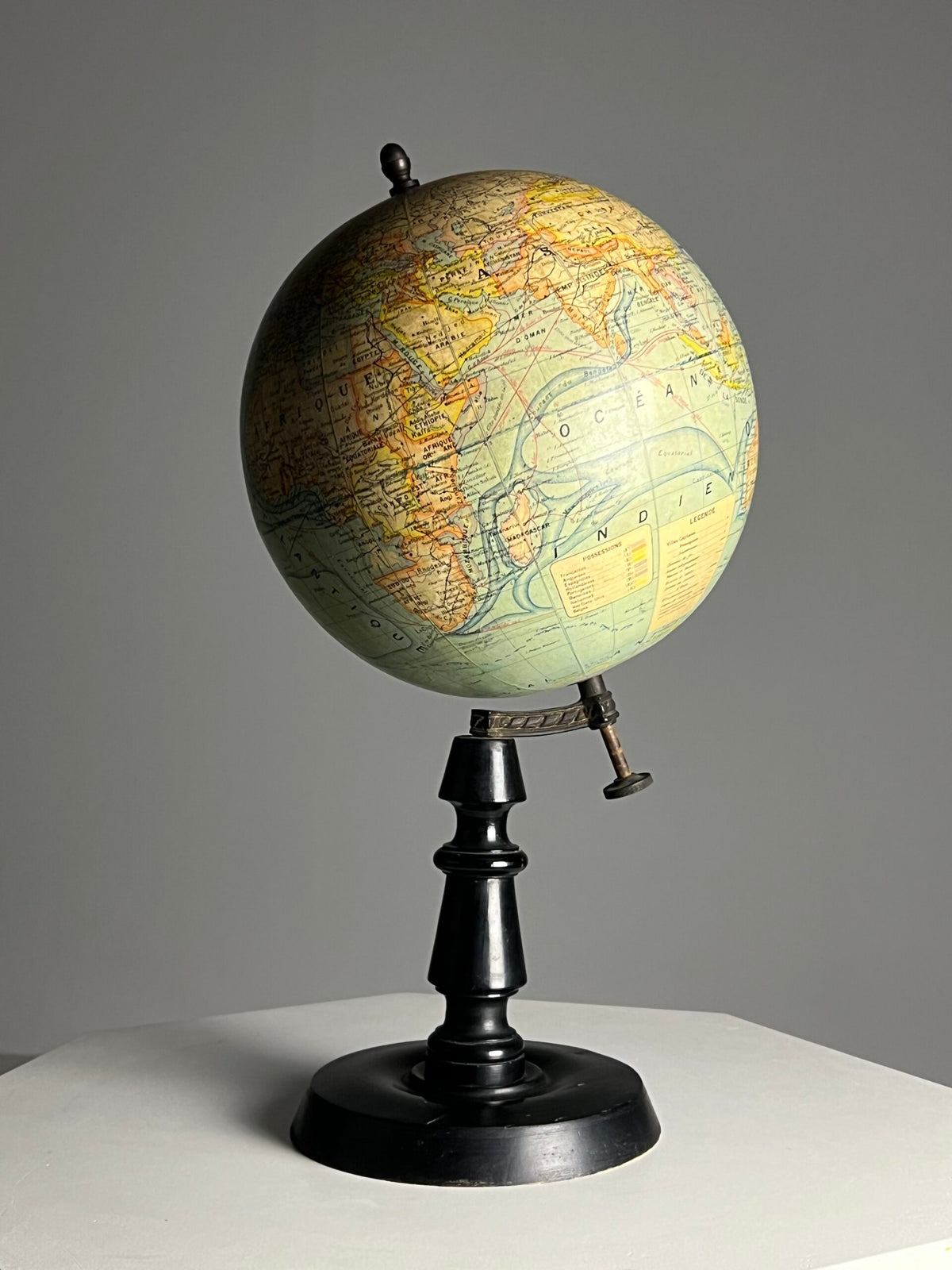 Globe by J. Forest, Paris, c. 1900, photo 3