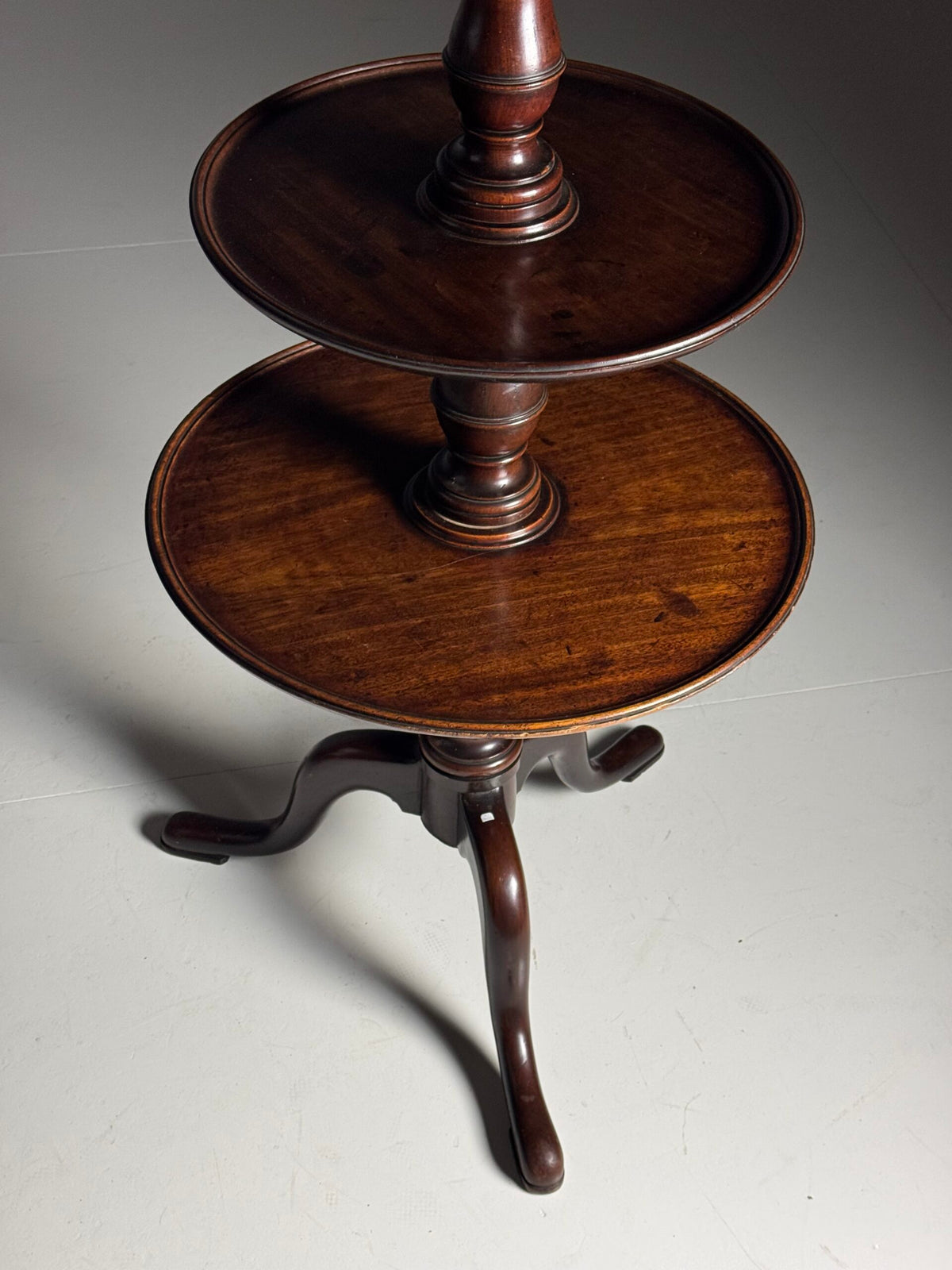 English Tripod Etagere Table, 19th Century, photo 15