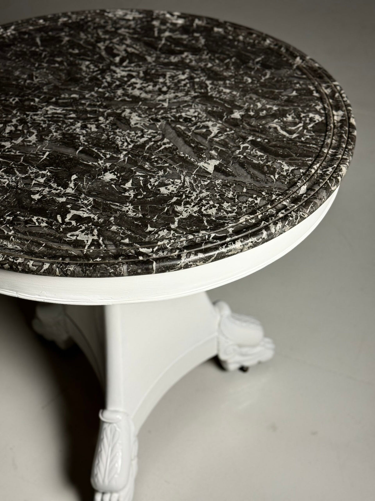 Early 19th Century White Painted Gueridon Center Table, France, photo 12