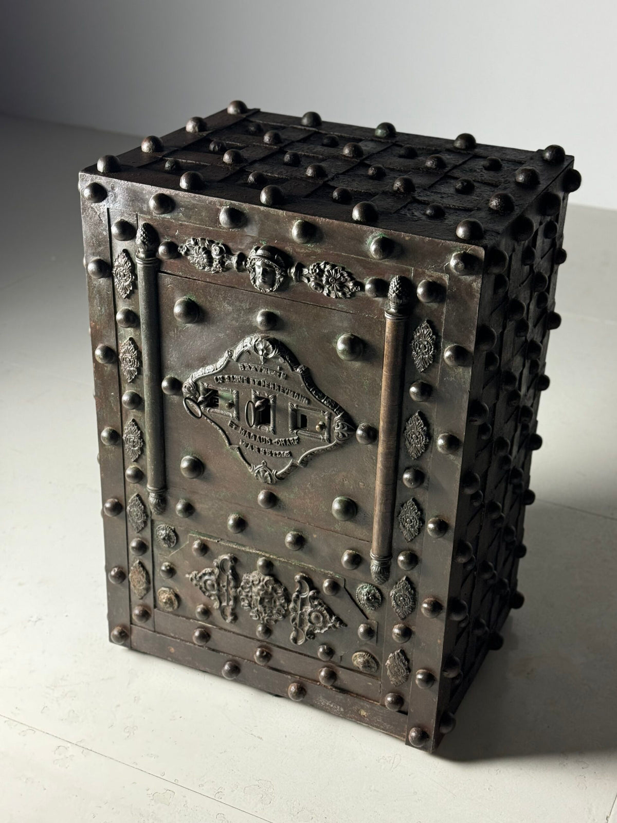 French Hobnail Safe by Magaud de Charf, Marseille, 1850 to 1890, photo 9
