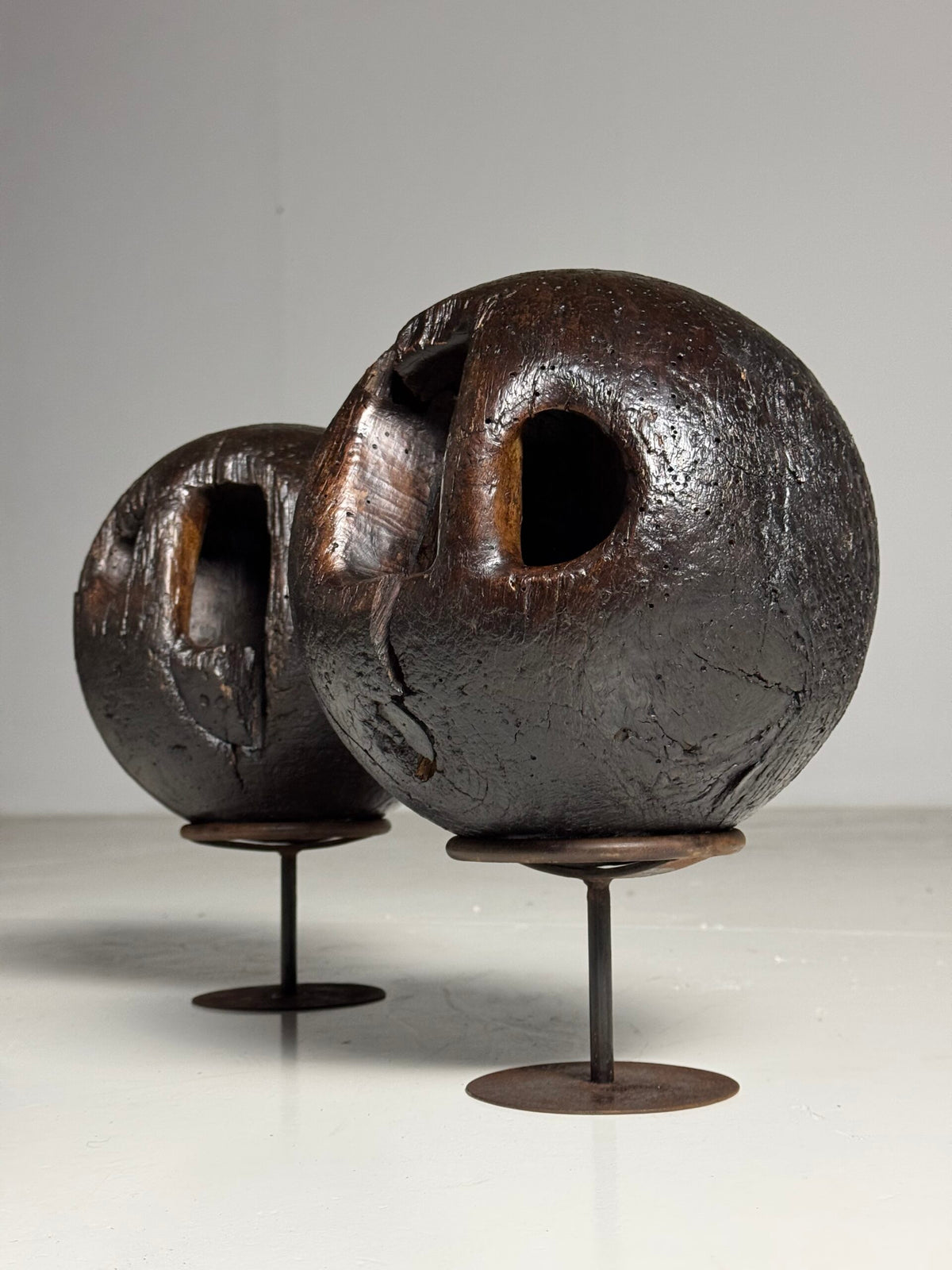 Pair of 18th Century Wooden Bowling Balls on Stand, photo 11