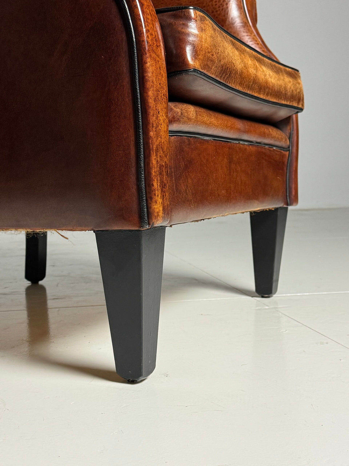 Sheepskin Wingback Club Armchair, photo 12