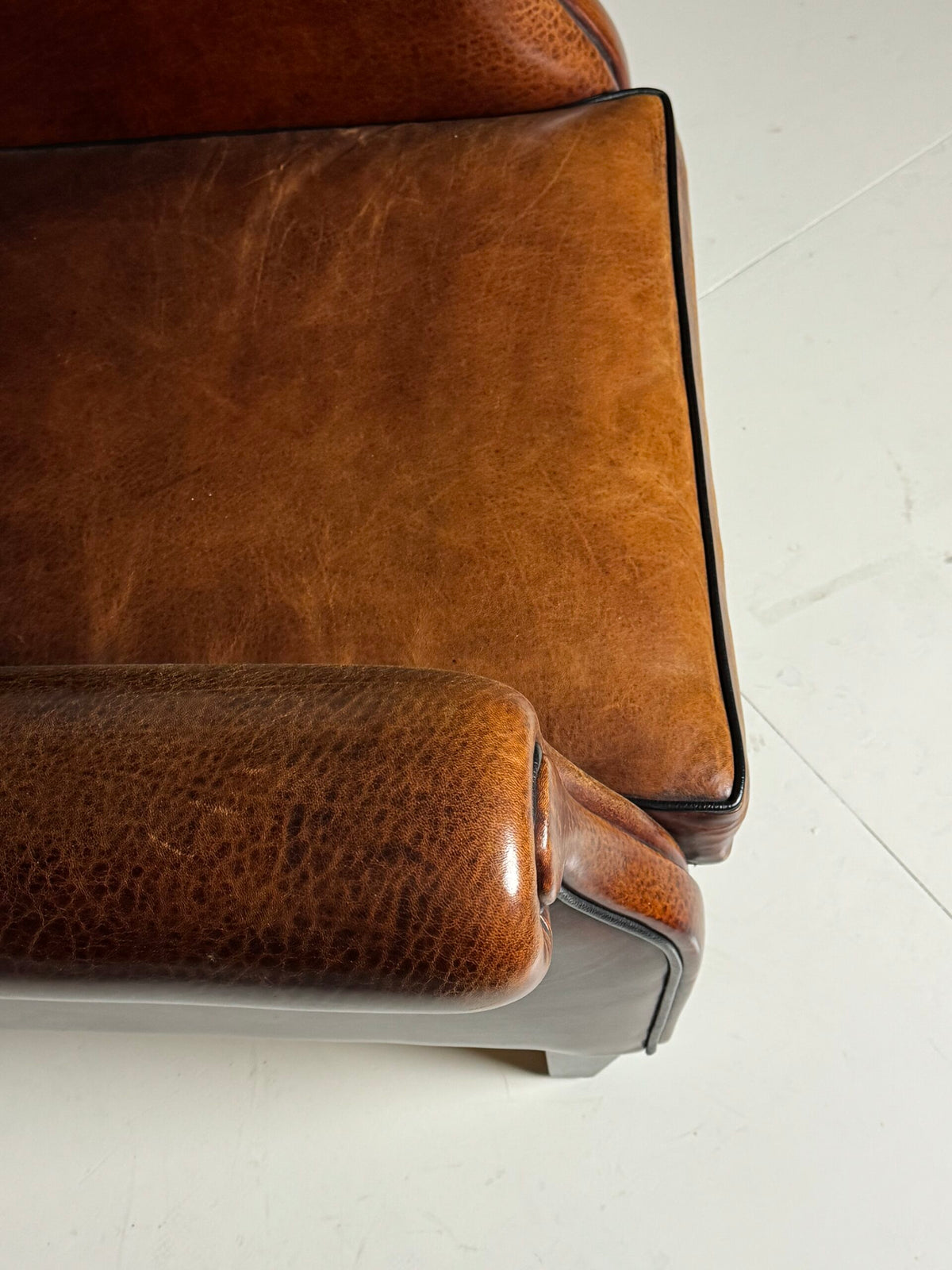 Sheepskin Wingback Club Armchair, photo 11