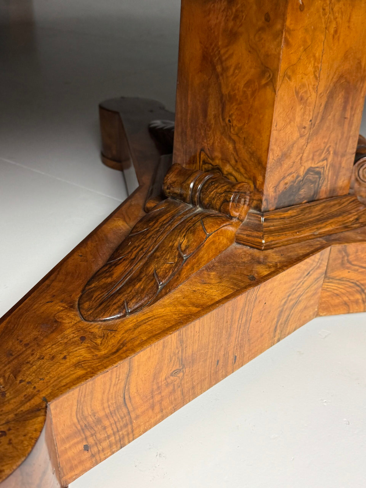 Biedermeier Walnut Center Table, Early 19th Century, photo 15