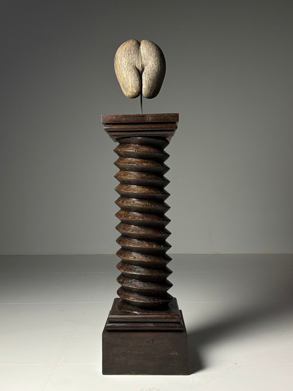 Heavy French Turned Column or Wine Press Screw, c. 1900, photo 14