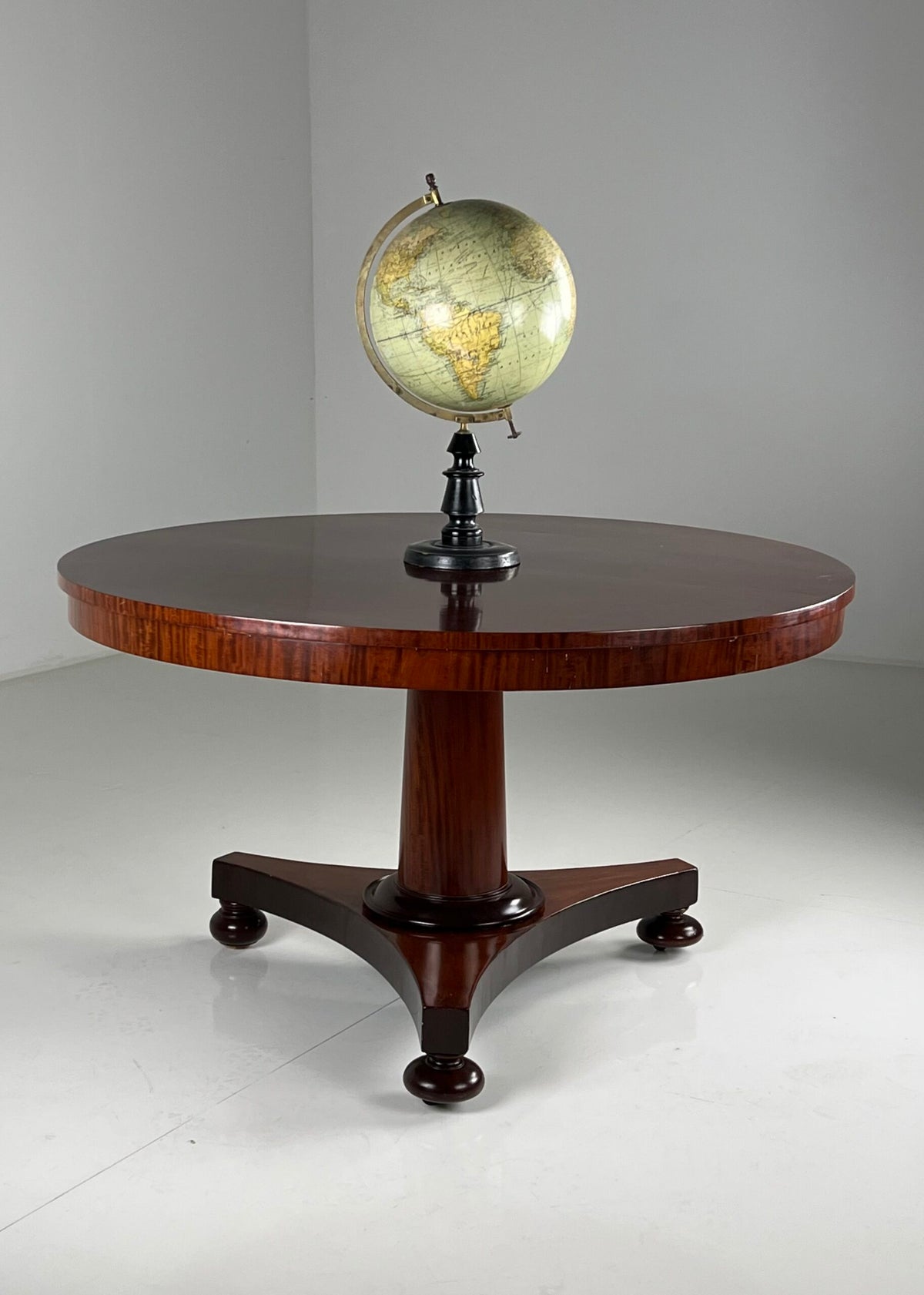 Large Mahogany Tilt Top Center Table, 19th Century, photo 10