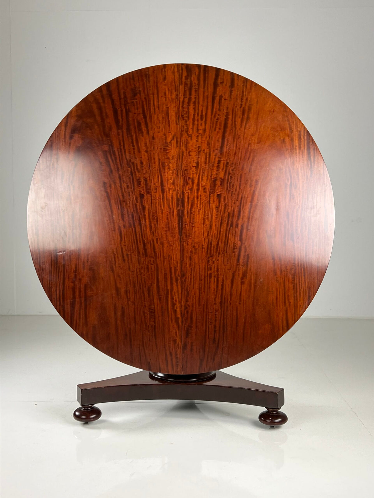 Large Mahogany Tilt Top Center Table, 19th Century, photo 9