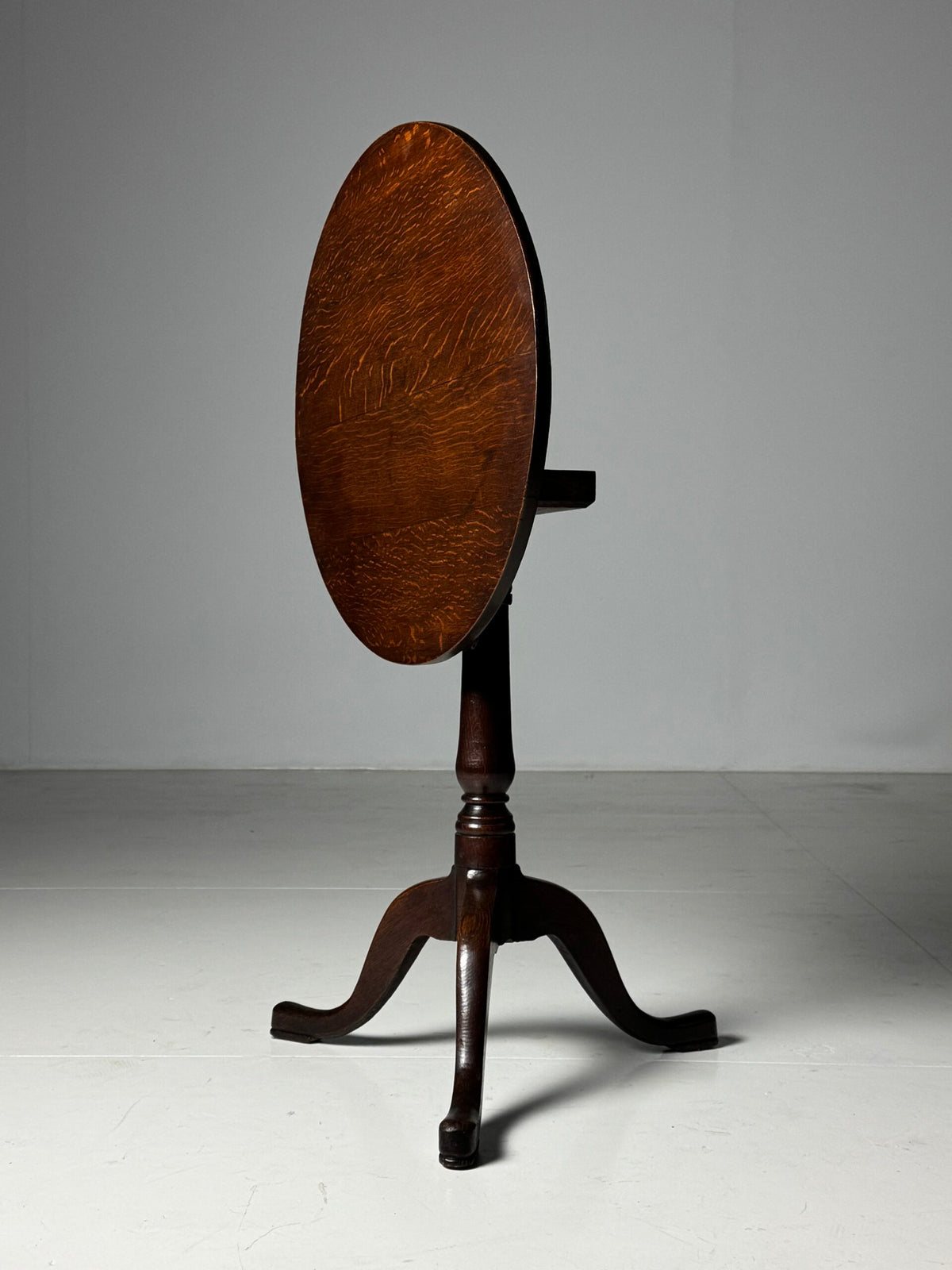 English Oak Tilt Top Table, 19th Century, photo 7