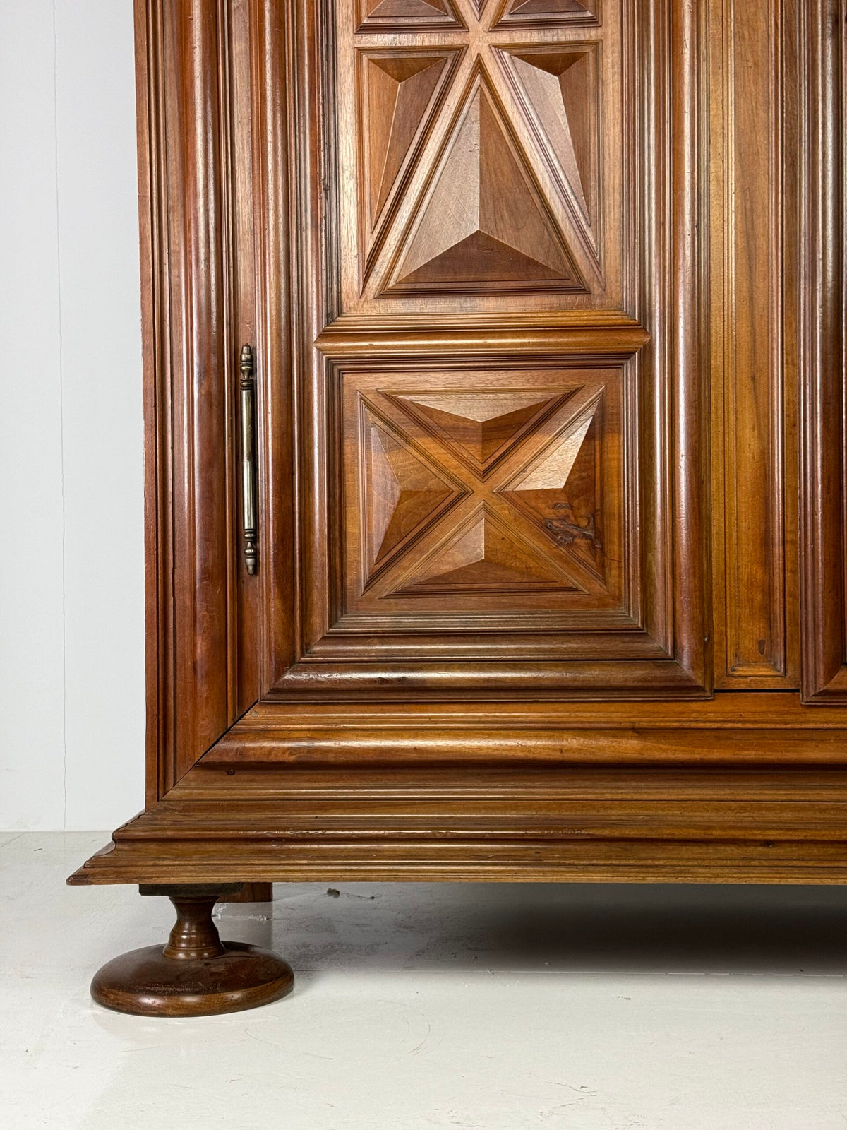 Burgundy Walnut Cabinet, Late 19th Century, photo 15