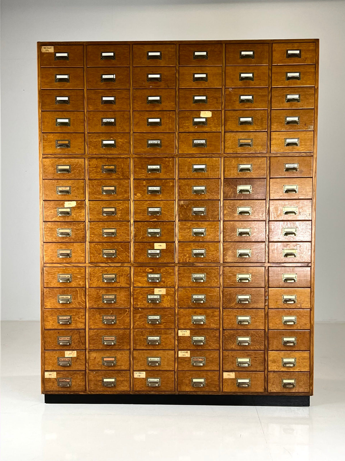 Large Apothecary Cabinet with 96 Drawers, The Hague, c. 1960, photo 13