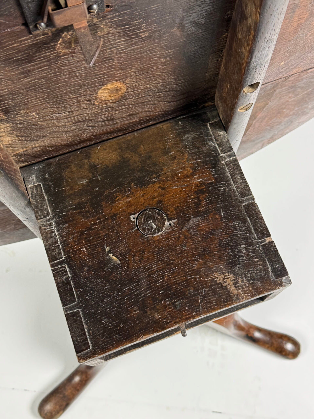 English Solid Oak Tilt Top Table, 19th Century, photo 3