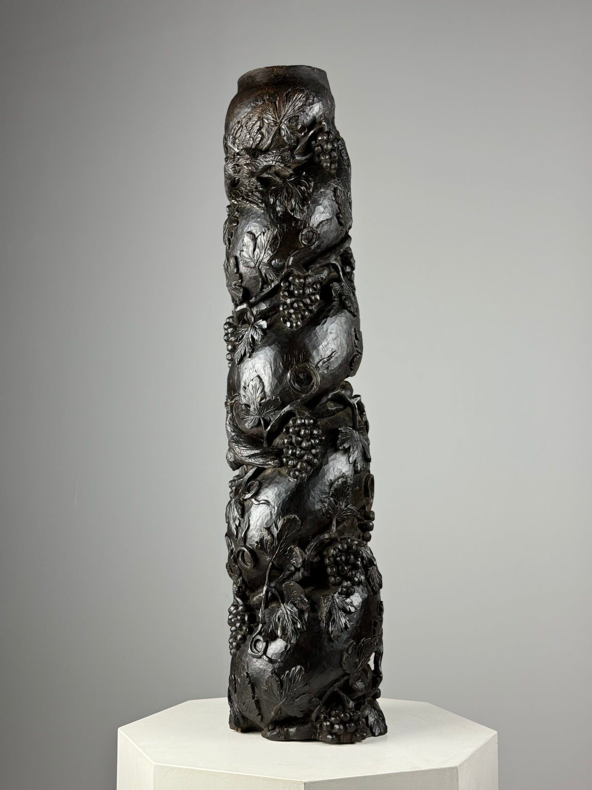 French Hand Carved Column Fragment from an Altar, 18th Century, photo 21