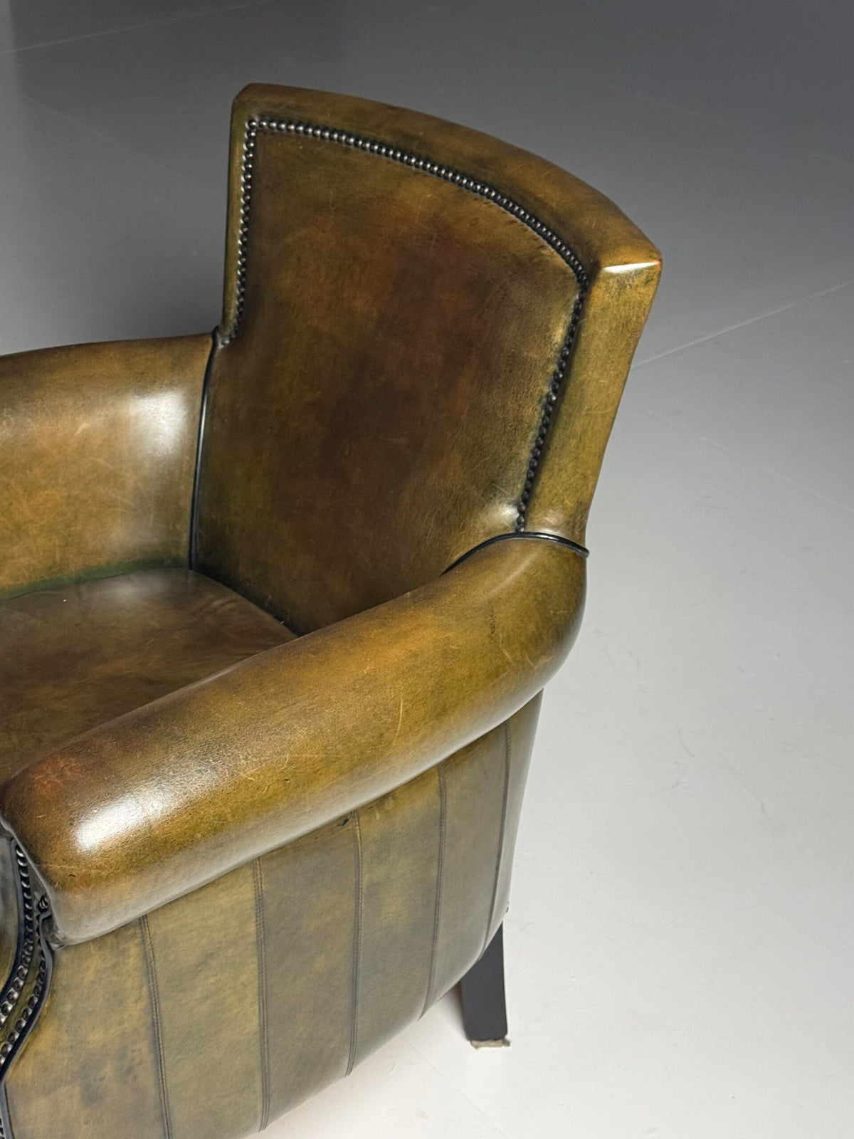 Green Sheepskin Club Armchair, photo 7