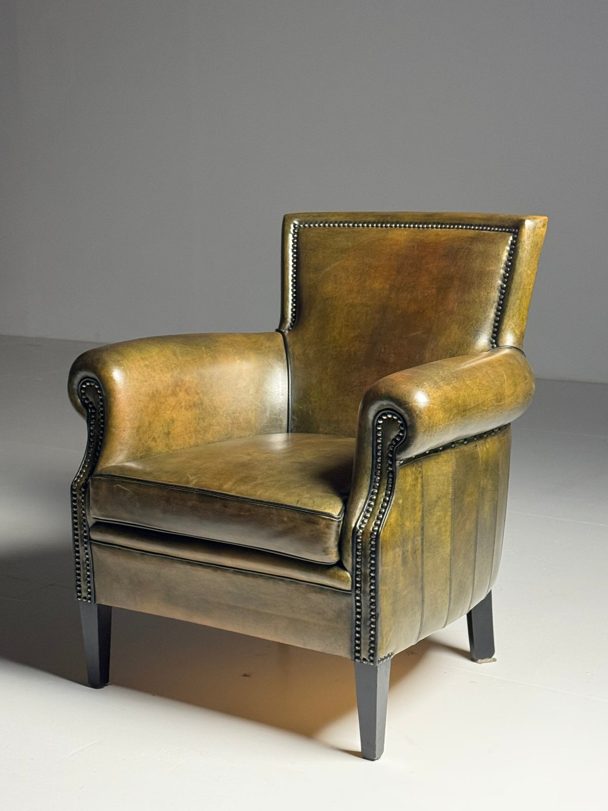 Green Sheepskin Club Armchair, photo 6